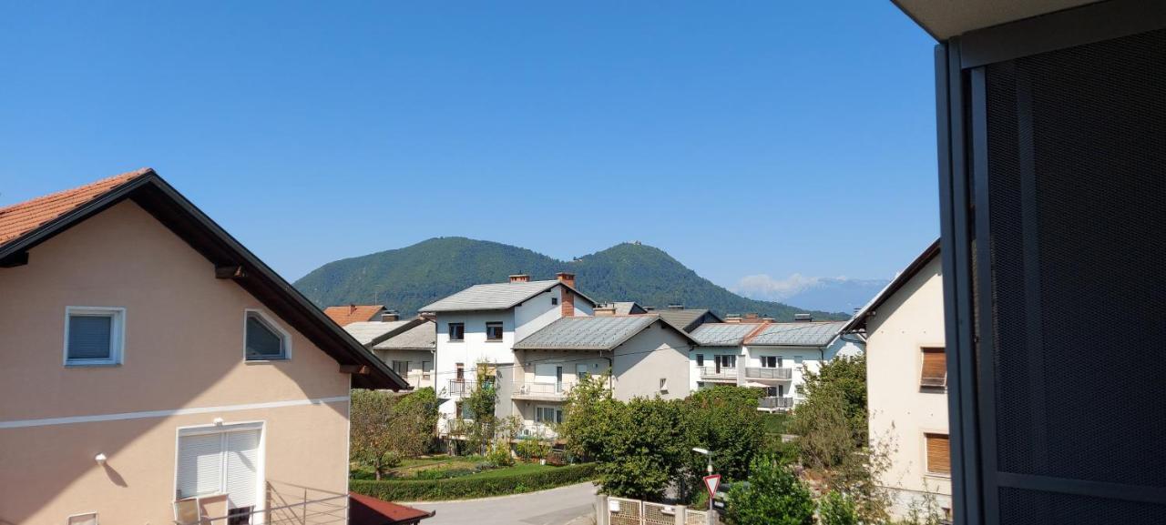 Bed & Breakfast Rezidenca Pipanova Liubliana Exterior foto
