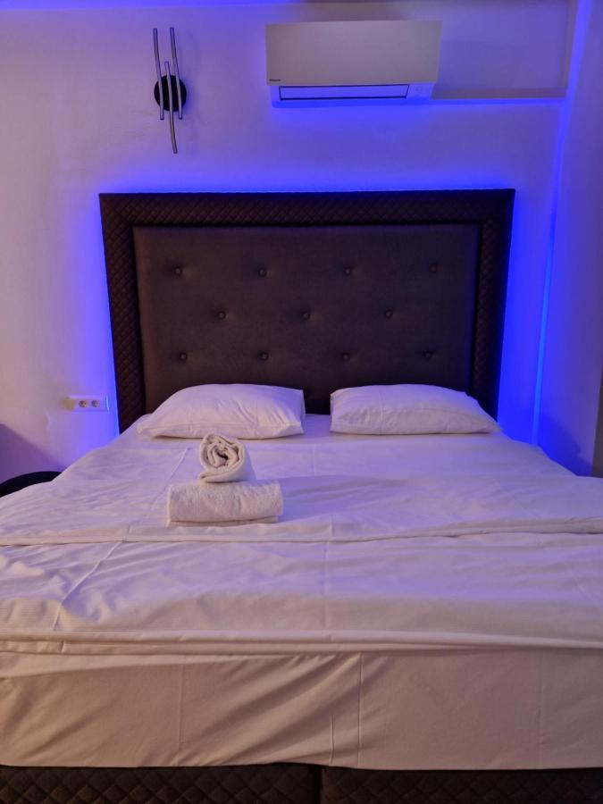Bed & Breakfast Rezidenca Pipanova Liubliana Exterior foto